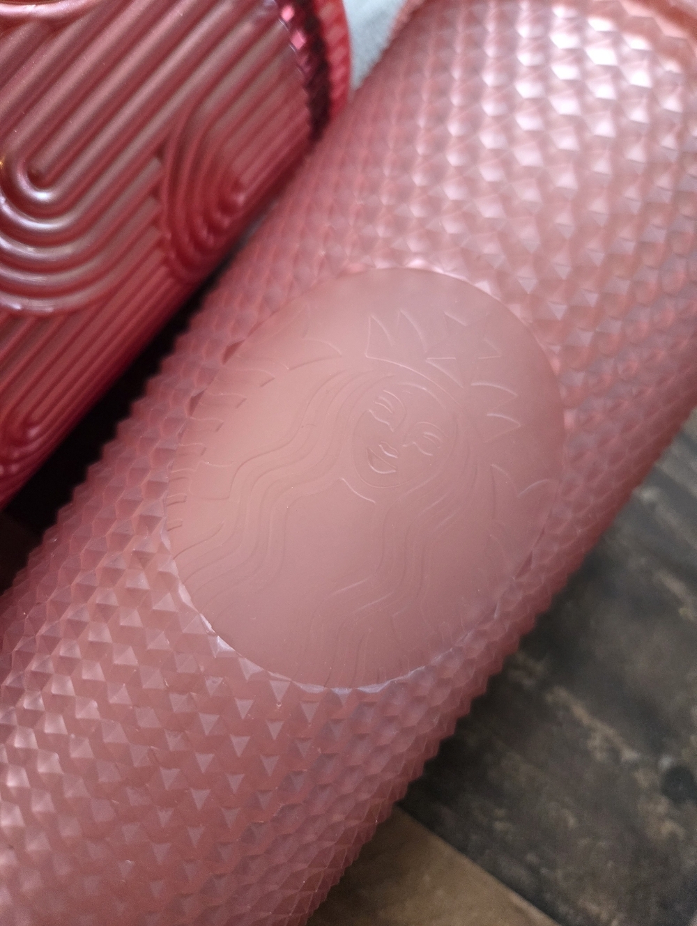 New STARBUCKS 24 Oz. Venti Cold '23 Mermaid Tumbler '22 Pink Lemonade Diamond - Picture 4 of 8